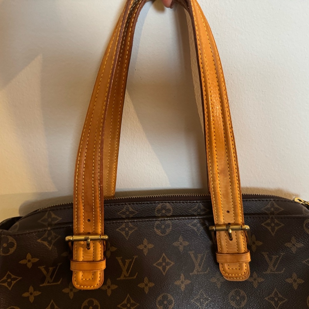 Louis Vuitton Brown Monogram Multipli-Cite Handbag Purse Bag EUC - Picture 6 of 16